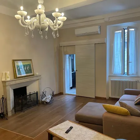 Center, Quiet, Large And Fine Apartment, Apartment *